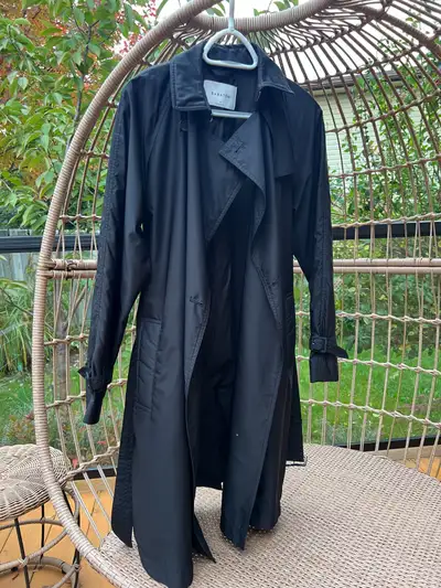 Babaton Adira black trench coat from Aritzia size Medium, View more