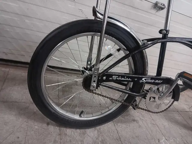 Schwinn Muscle banana seat Bikes in Cruiser, Commuter & Hybrid in Windsor Region - Image 4