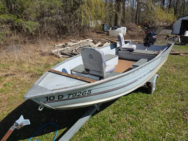 1989 Princecraft Pro Series 140 in Powerboats & Motorboats in Ottawa - Image 4