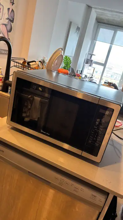 Micro-ondes Magic Chef - Microwave , View more
