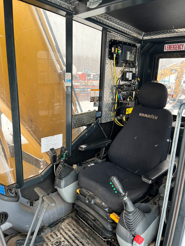 2012 Komatsu PC200LL-8 with Waratah 622b in Heavy Equipment in Burns Lake - Image 4