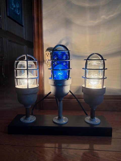 SPECIAL EVENT LIGHT | Holiday, Event & Seasonal | Hamilton | Free local ...