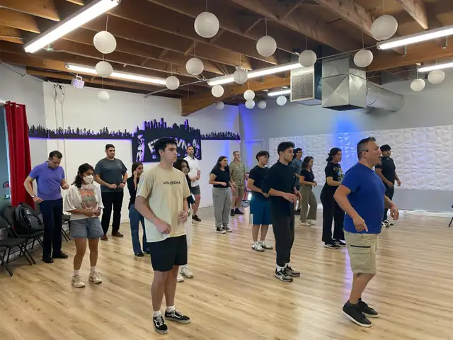 LATIN DANCE PROGRAM FOR BEGINNERS548411204384204803
