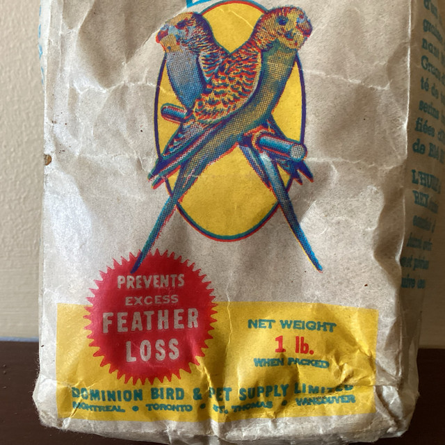 Vintage NIP Dominion Bird &amp; Pet Supply Budgie Food in Arts & Collectibles in Kamloops - Image 2