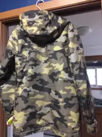 Men’s Oakley winter jacket/ snowboard coat