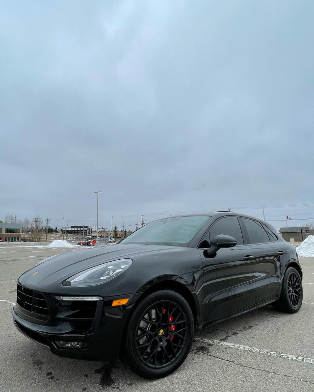 Porsche Macan in Cars & Trucks in Calgary
