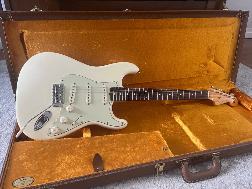 Fender USA AM Vin'62 1998 最終値下げ！ 1998年製 Fender USA American Vintage 62 Stratocaster 3TS