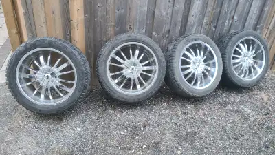 275 45 20 toyo tires with lots of tread on universal 5 lug mazzi chrome rims. 5x114.3 and some other...