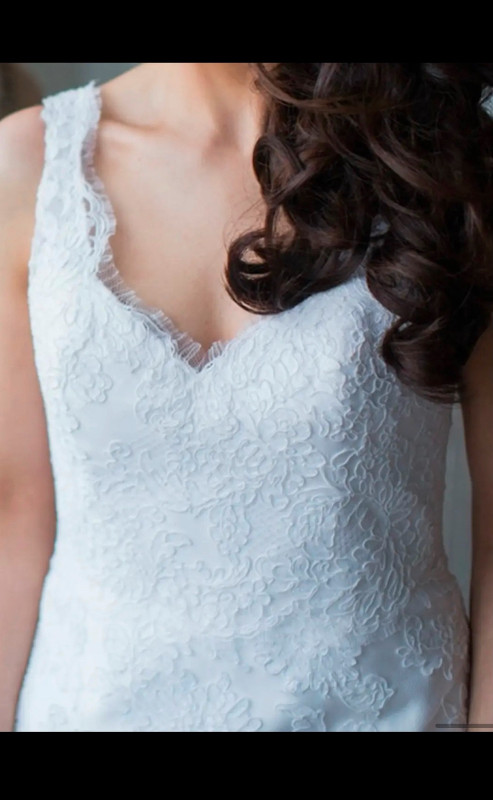 Elegant Alvina Valenta 9161 wedding dress in Wedding in Markham / York Region - Image 4