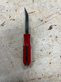 Lisle tools mini pocket prybar