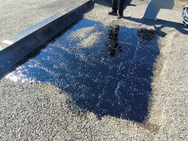 ROOF REPAIR AND COMPLETE REPLACEMENT — $55/HOUR • 15-YEAR WARRANTY