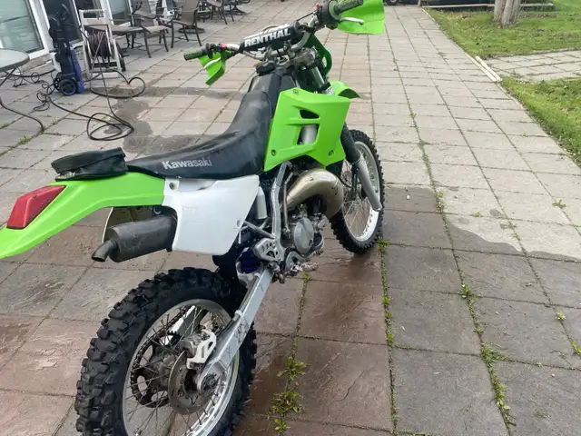 KAWASAKI KDX 200 - 2004 in Dirt Bikes & Motocross in Winnipeg - Image 5