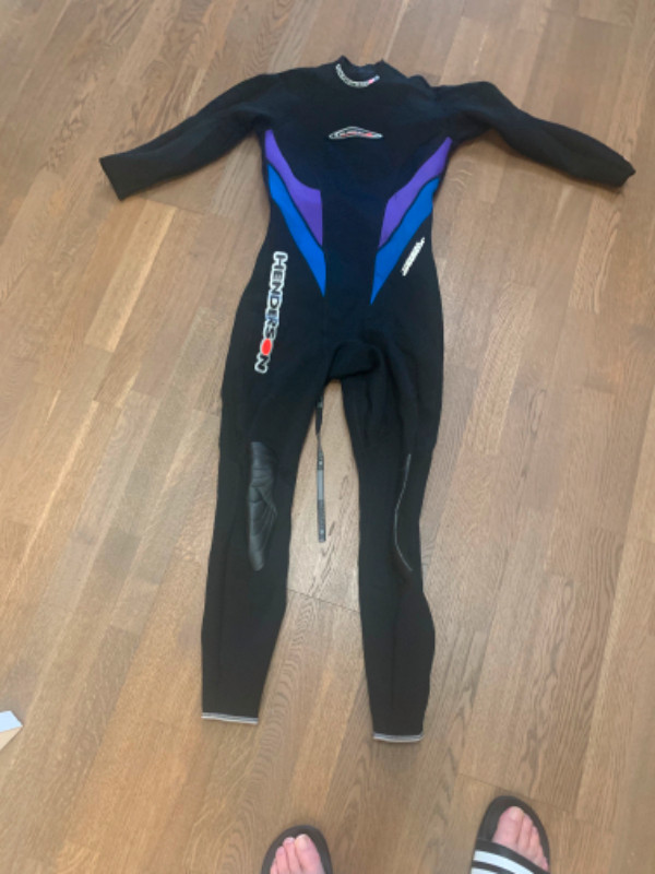 Wet Suit in Water Sports in Kitchener / Waterloo