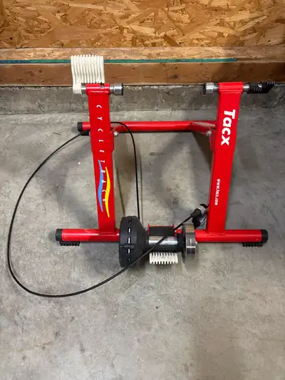Tacx Bike Trainer, View more