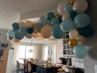 Free large balloon arch