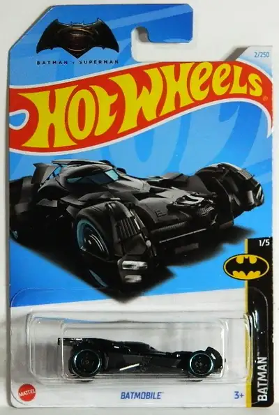 Hot Wheels 1/64 Batmobile Batman V Superman Diecast