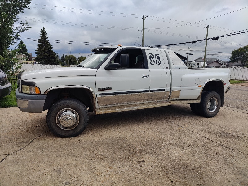 2002 dodge ram 3500 Dually Cars & Trucks Edmonton Kijiji