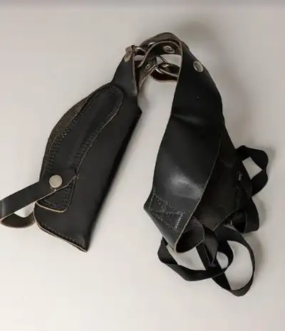 VINTAGE Leather Shoulder, Underarm Holster Adjustable straps, Nice Vintage genuine leather Holster E...