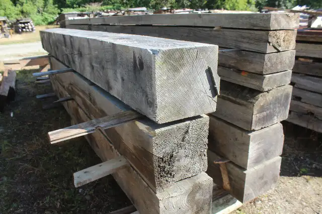 BOIS DE GRANGE ET BOIS RÉCUPÉRÉ-BURY-ESTRIE ENORME CHOIX VARIÉ! in Other in Sherbrooke - Image 7