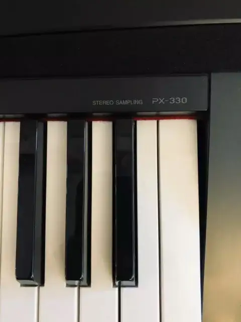 Gorgeous Digital Piano, 88 Keys Fully Weighted in Pianos & Keyboards in Vancouver - Image 10