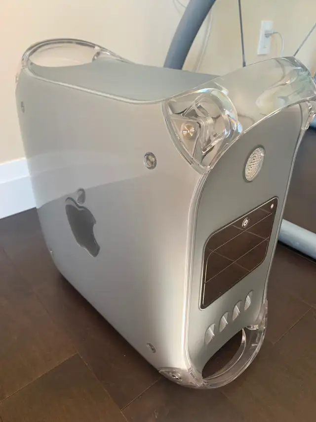 Apple G4 computer in Desktop Computers in Kitchener / Waterloo - Image 3