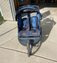 Expedition Double Jogging Stroller