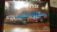 New Sealed AMT Pontiac Grand Prix # 43 NASCAR Kit in 1/16 Scale