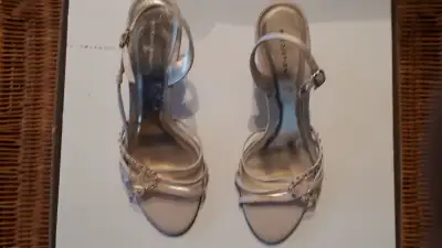 SANDALE POUR FEMME, View more