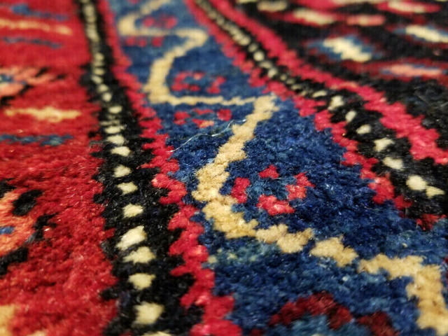 Original Hand Made Persian Wool Silk Rug Carpet 4.3'x3.8' (Iran) in Rugs, Carpets & Runners in City of Toronto - Image 3