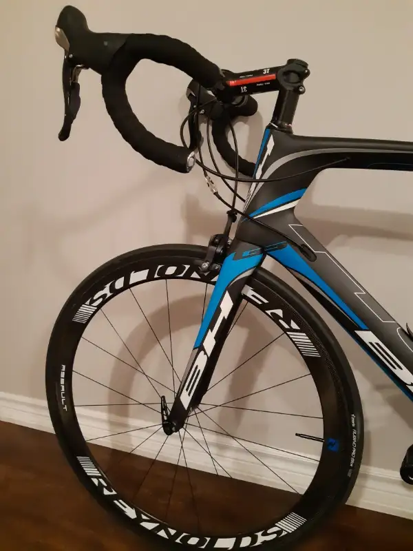 Road bike in Road in Markham / York Region - Image 11