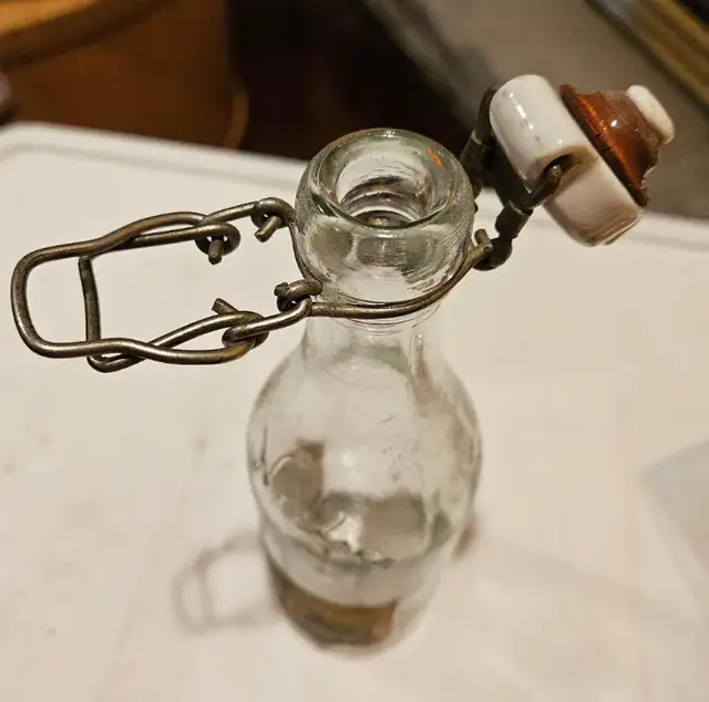 Vintage Flip Top Swing Cap Glass bottle ~ P.C.NIELSEN VEJLE in Arts & Collectibles in City of Toronto - Image 5