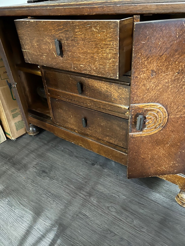 Sideboard/buffet/dresser Hutches & Display Kitchener