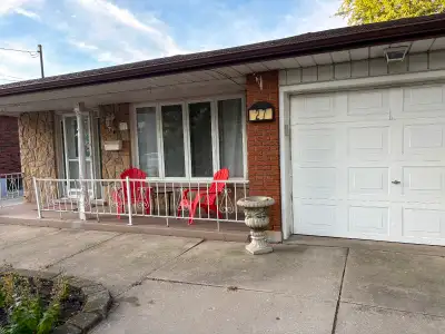 Welcome to a completely separate beautiful top floor unit in a quiet, friendly, highly coveted Hamil...