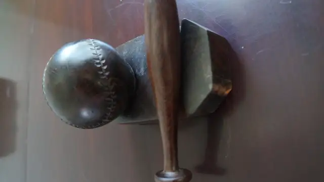 BASEBALL DESK DECOR in Baseball & Softball in Norfolk County - Image 4