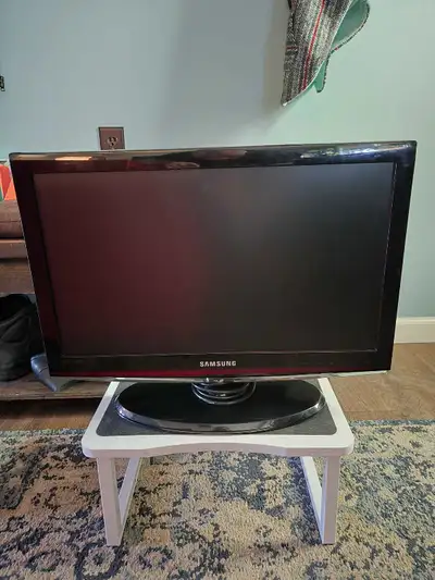 Samsung TV. (22 inch), View more