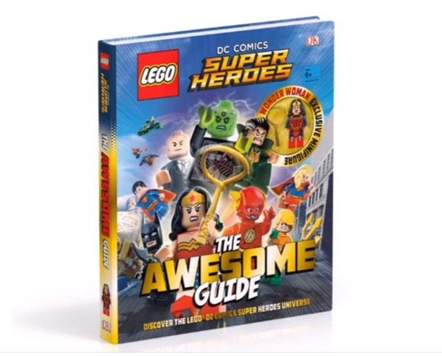 LIVRE LEGO DC COMICS SUPER HEROES THE AWESOME GUIDE MINIFIGURE dans Jouets et jeux  à Longueuil/Rive Sud - Image 2