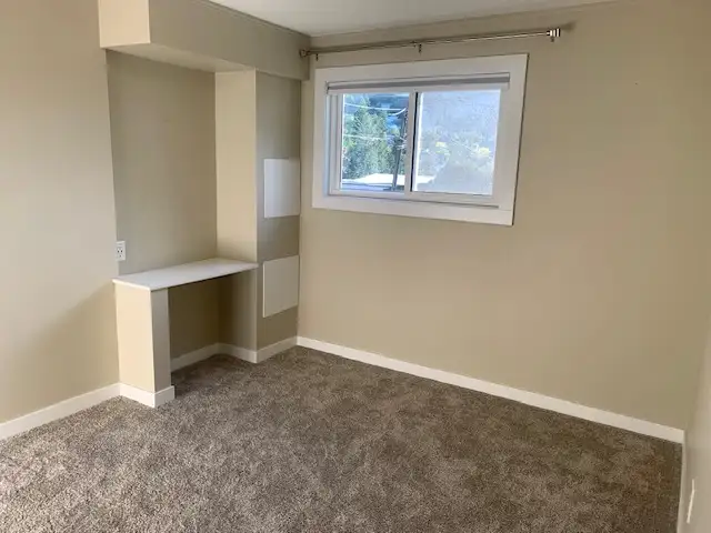 1200Sq ft 2 bedroom  Utilities included in Long Term Rentals in Kamloops - Image 11
