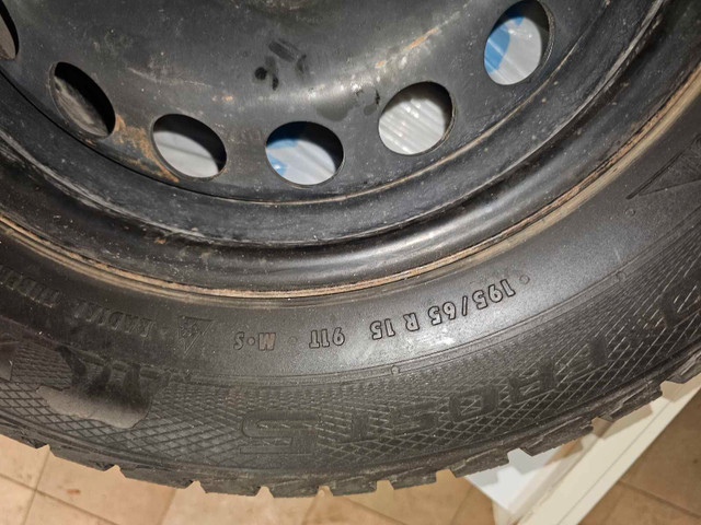 VW winter rims and tires 196/65 R15 in Tires & Rims in Ottawa - Image 4