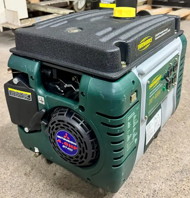Yardworks, 2150W portable Generator, TSG2150, 1PH, 120V in Lawnmowers & Leaf Blowers in City of Toronto - Image 5