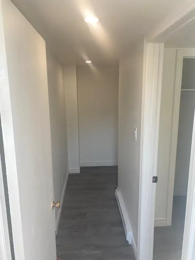 Luxueux 3 ½ Neuf à Louer – Anjou – Avec Stationnement Privé in Houses for Sale in City of Montréal - Image 7