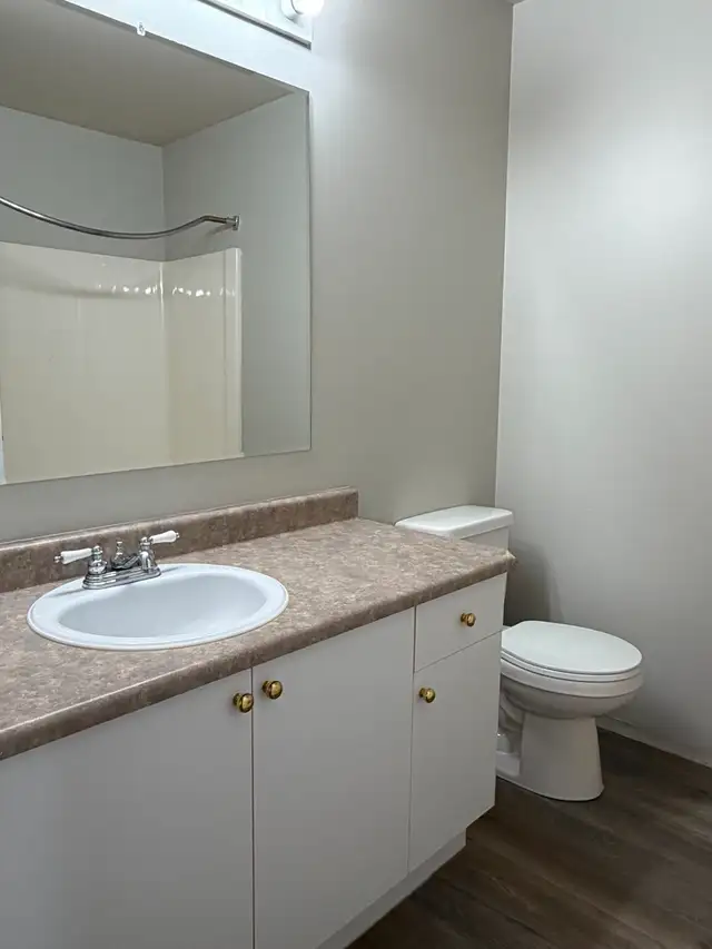 Rent-to-Own this half Duplex on a Pie-Shaped Lot in Long Term Rentals in Grande Prairie - Image 6