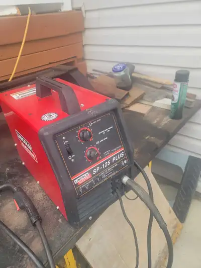Lincoln mig welder, View more