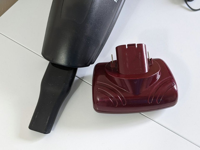 Shark Cordless Hand Vacuum in Vacuums in City of Toronto - Image 2