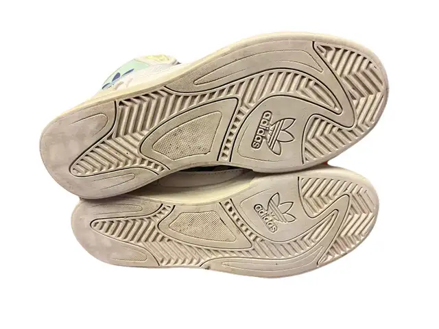 Adidas women’s size 5 Extaball high top sneakers, pastel in Women's - Shoes in Oshawa / Durham Region - Image 5