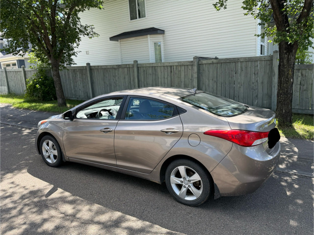 2012 Hyundai Elantra in Cars & Trucks in Edmonton - Image 4