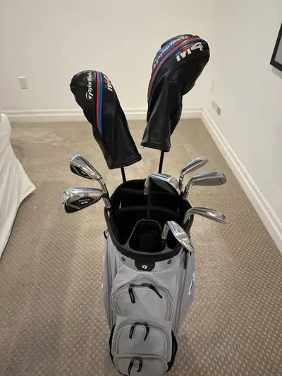 Taylormade M4 - Mens Right hand. Set includes Driver and 3 wood with head covers, 5 to PW and AW - G...