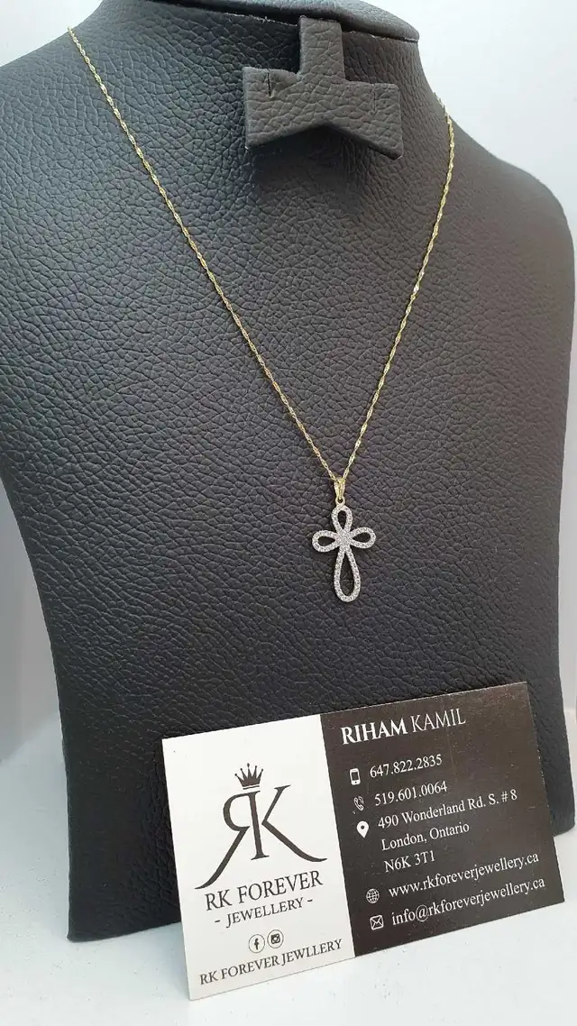 10k yellow gold chain & pendant # 412_11 in Jewellery & Watches in London - Image 4