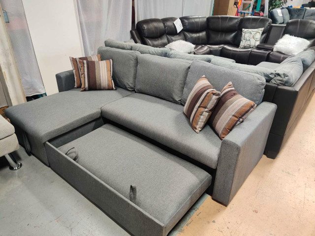 PULL OUT SOFA BED FOR SALE  in Couches & Futons in City of Toronto - Image 3