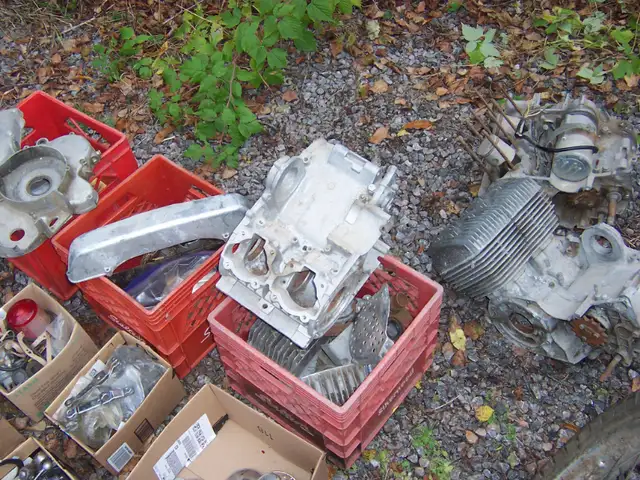 Vintage RARE  Classic 1968 Bridgestone 350 GTR  Motorcycles in Motorcycle Parts & Accessories in North Bay - Image 9