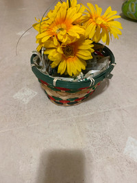 fake flower arrangement